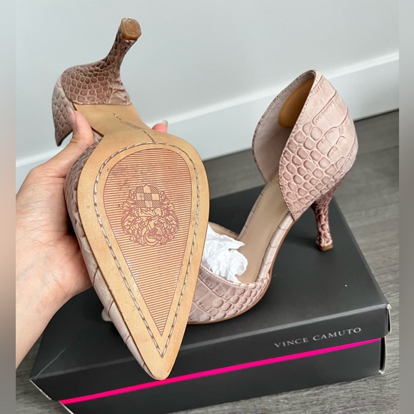 Croc embossed leather pump heels - Picture 5 of 8